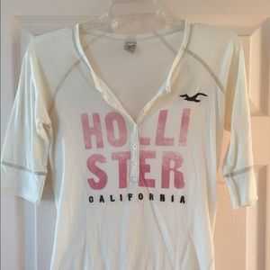 Hollister top